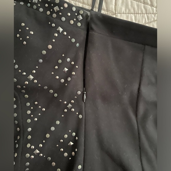 Caché 2 piece beaded matte finish skirt and crop TOP sz8 SKIRT sz 10 spandex 4% - Picture 5 of 12